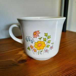Vintage floral teacups - Set of 4